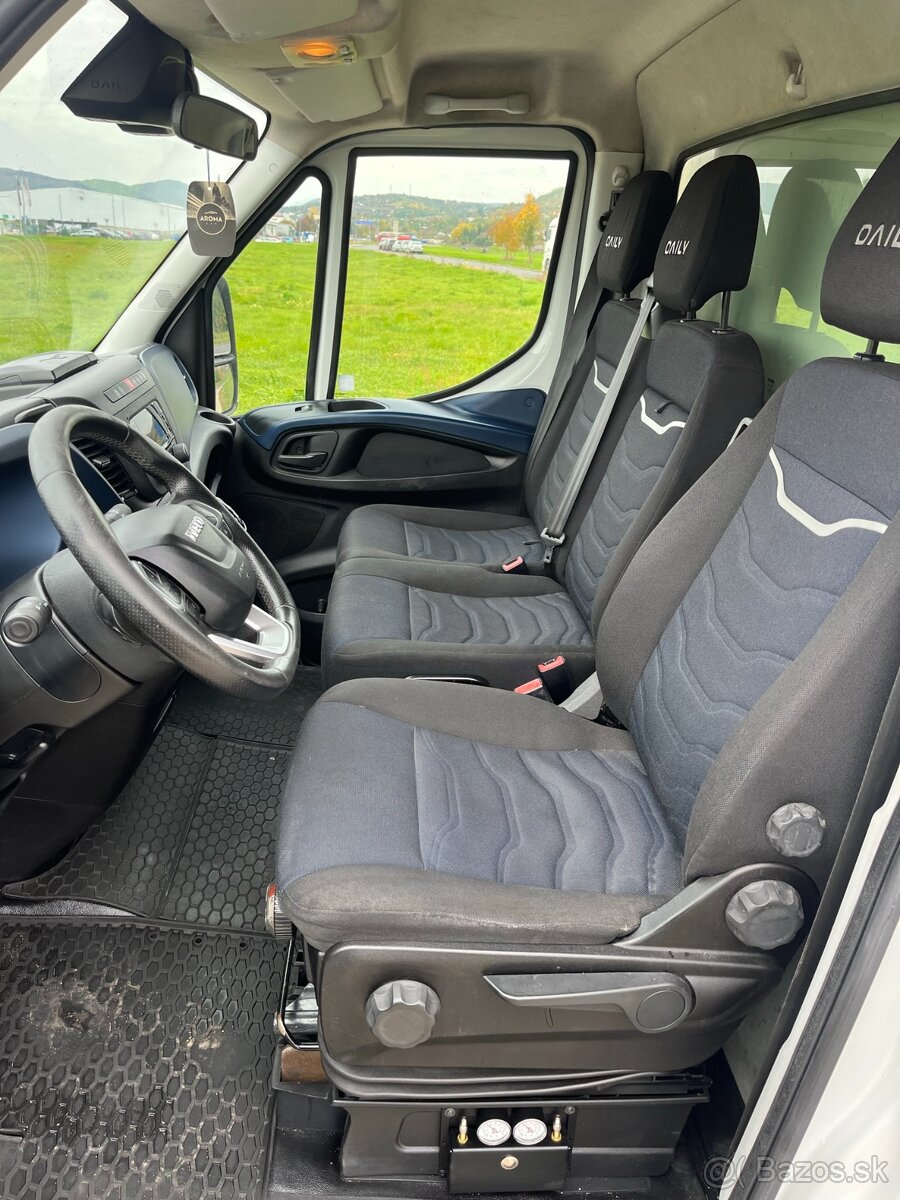 Iveco DAILY 3,0 automat, rok 2019 hydr.čelo 10 pal. - 12