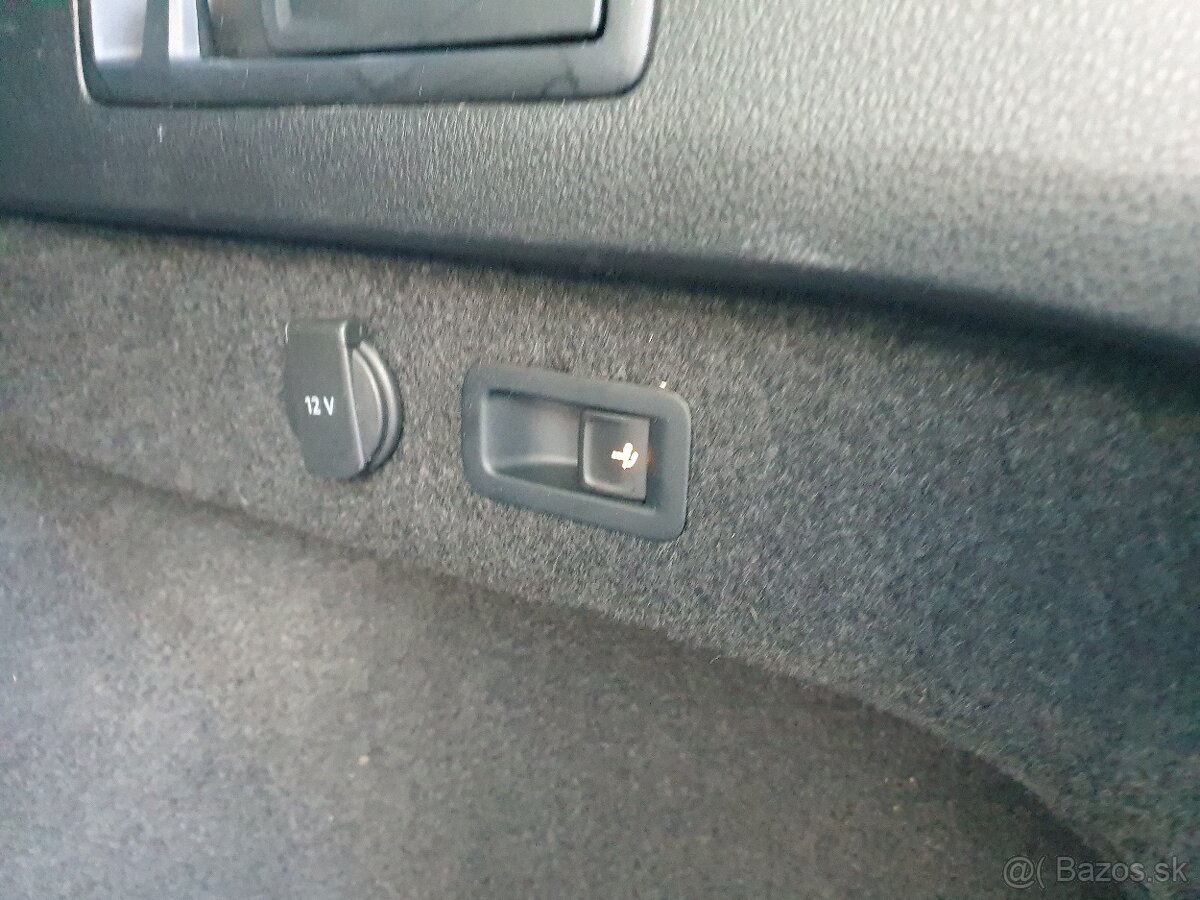 VW Passat B8 Variant 2.0 TDI 110kW DSG - záruka Autodraft - 12