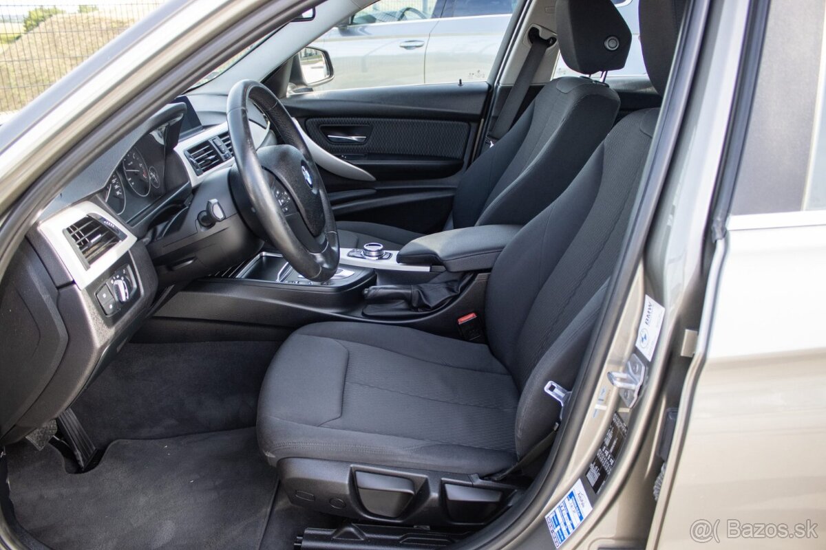 BMW Rad 3 Touring 318d 2017, 110kW - 12