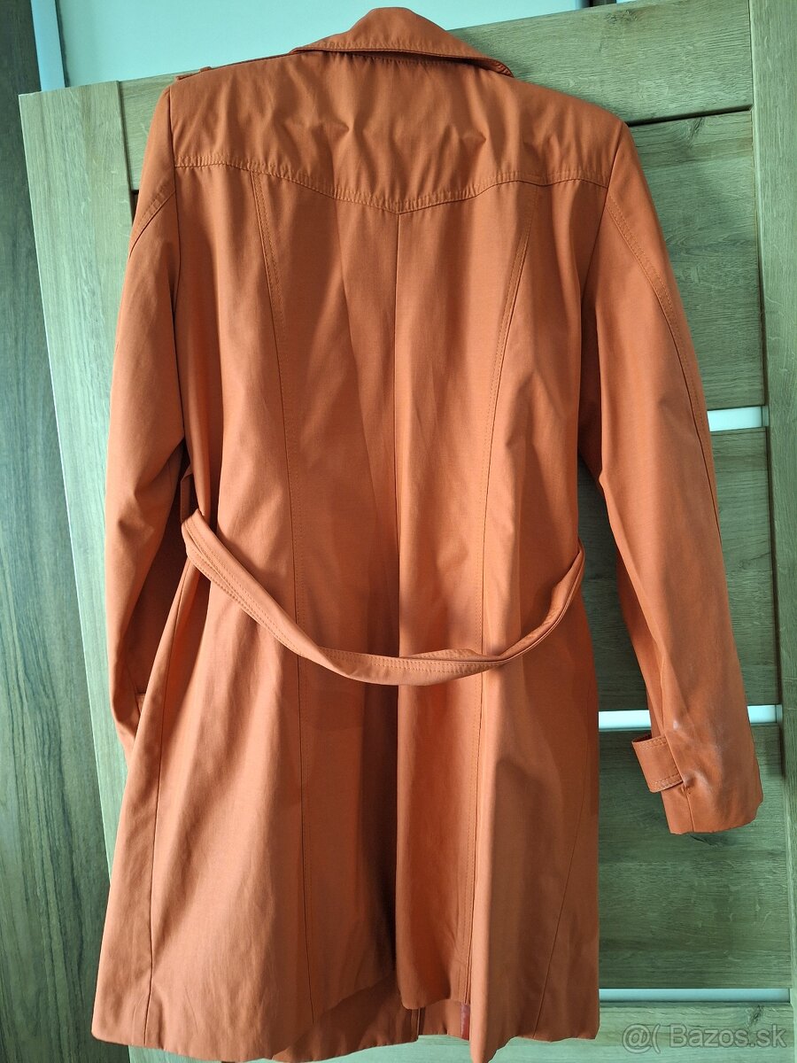 Kabáty / trenčkoty - 12