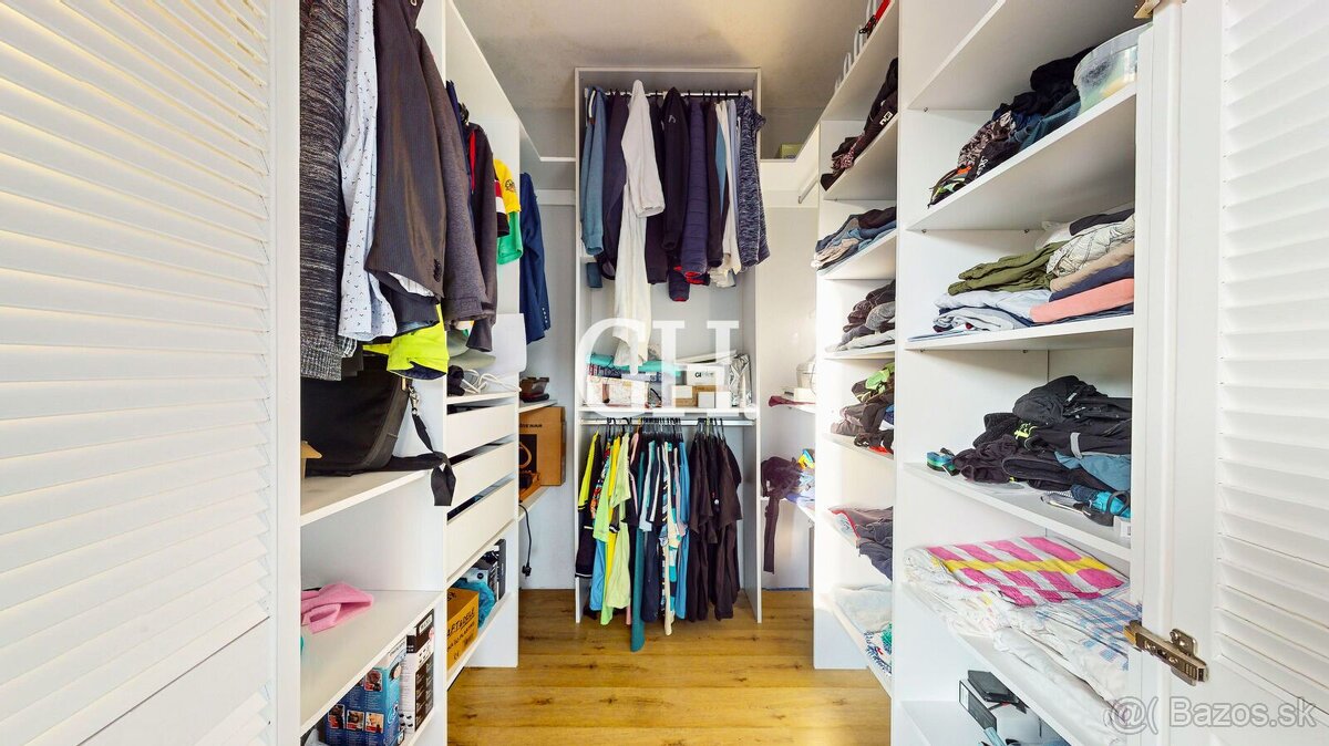 NOVÁ BAŇA- RODINNÝ DOM- ČIASTOČNÁ REKONŠTRUKCIA - 12