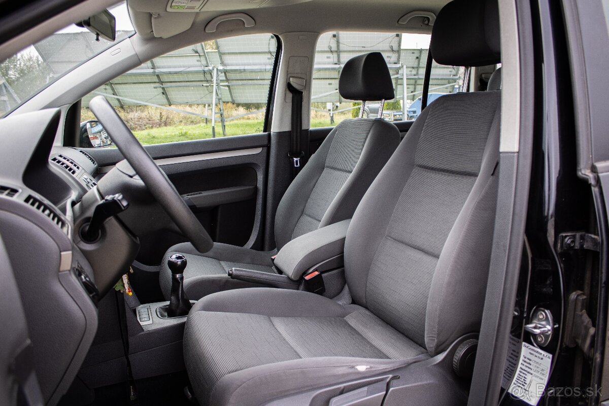 Volkswagen Touran 1.9 TDI, 77kW, 7 miestny - 12