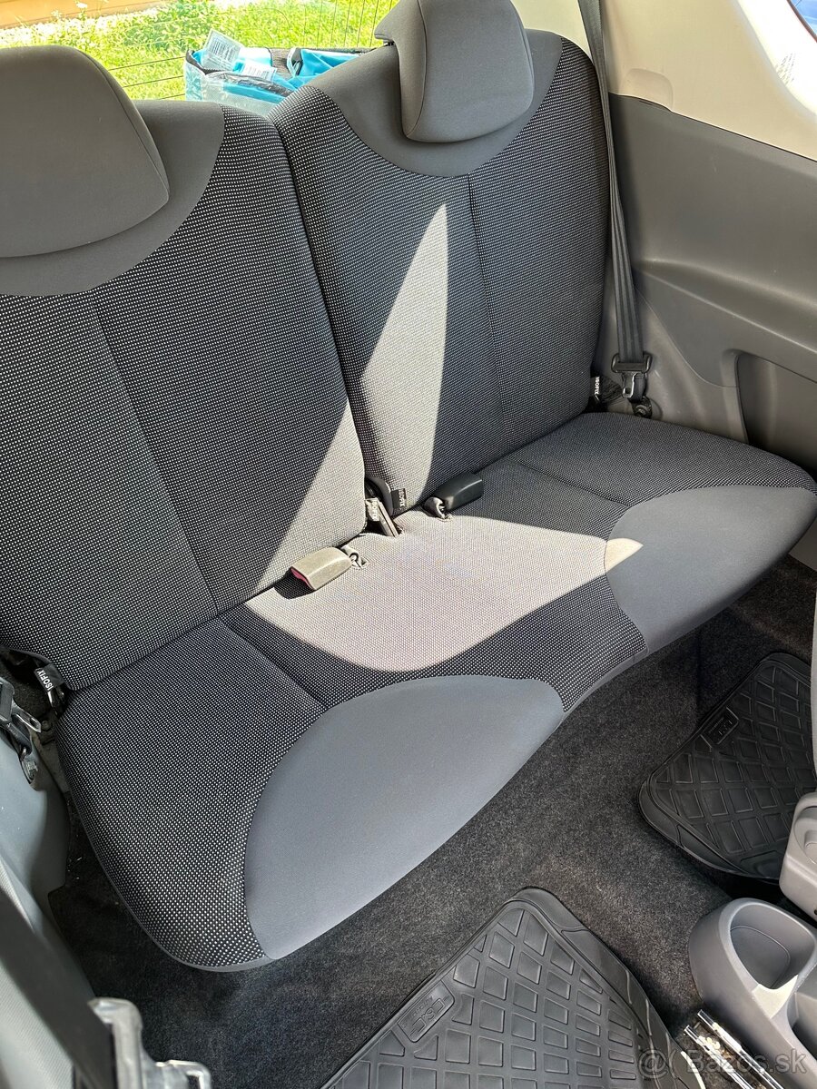 Peugeot 107 vymením - 12