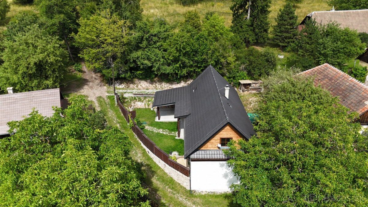 CHALUPA S MOŽNOSŤOU CELOROČNÉHO BÝVANIA V HRABIČOVE - 12