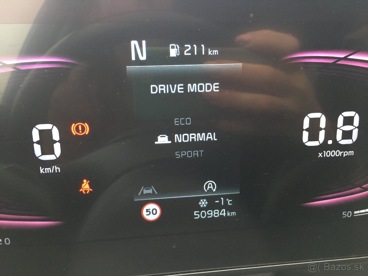 Kia Sportage 1.6 CRDI MHEV Gold M6 - 12