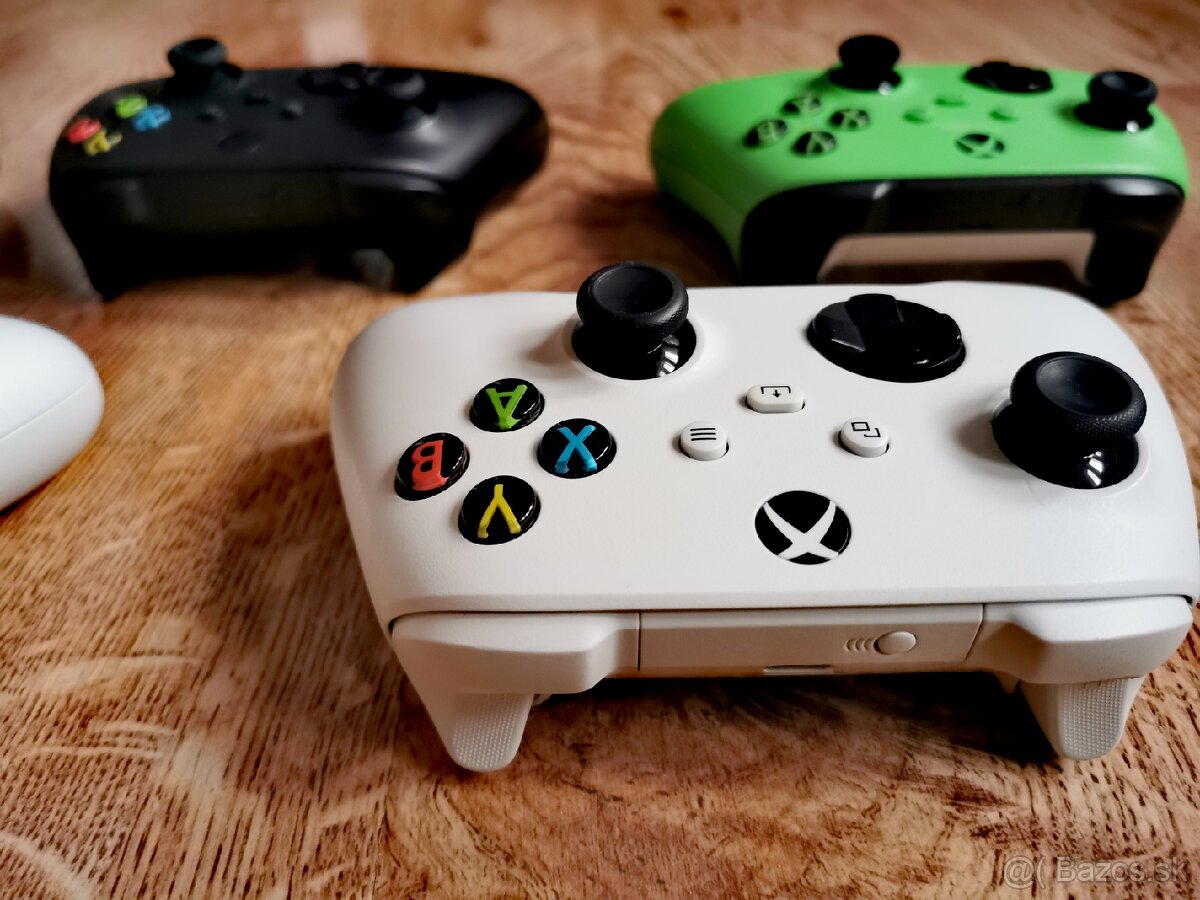 Ovládač Xbox Series /Xbox One Joystick - 12