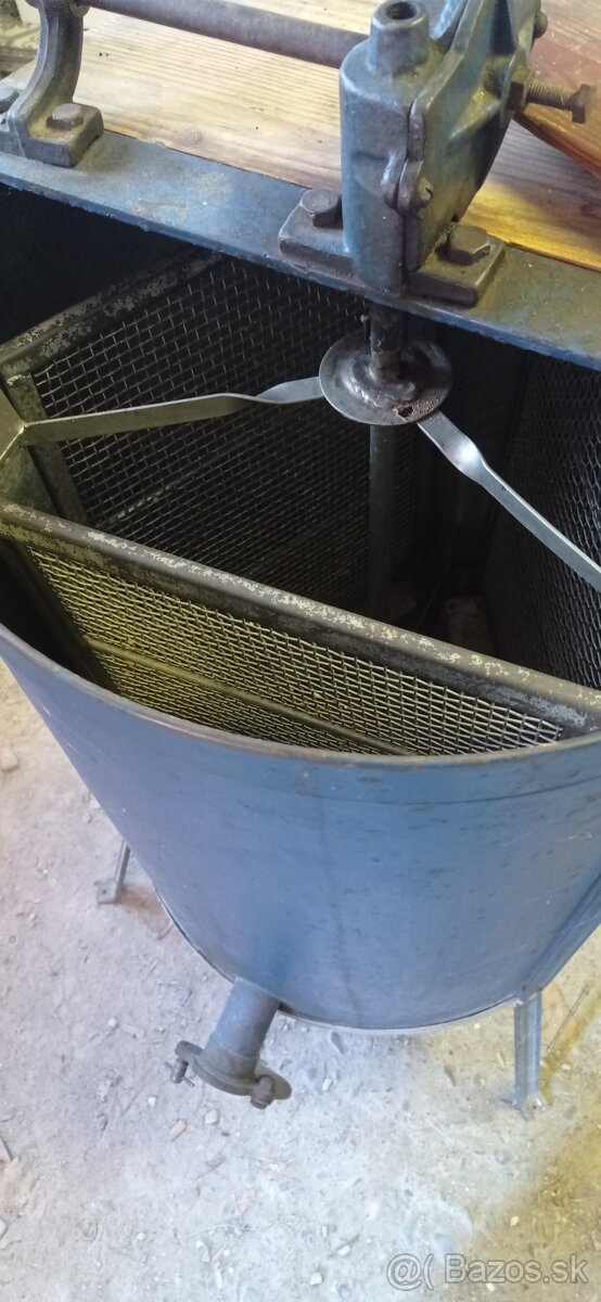 Včely, chov včiel - 12