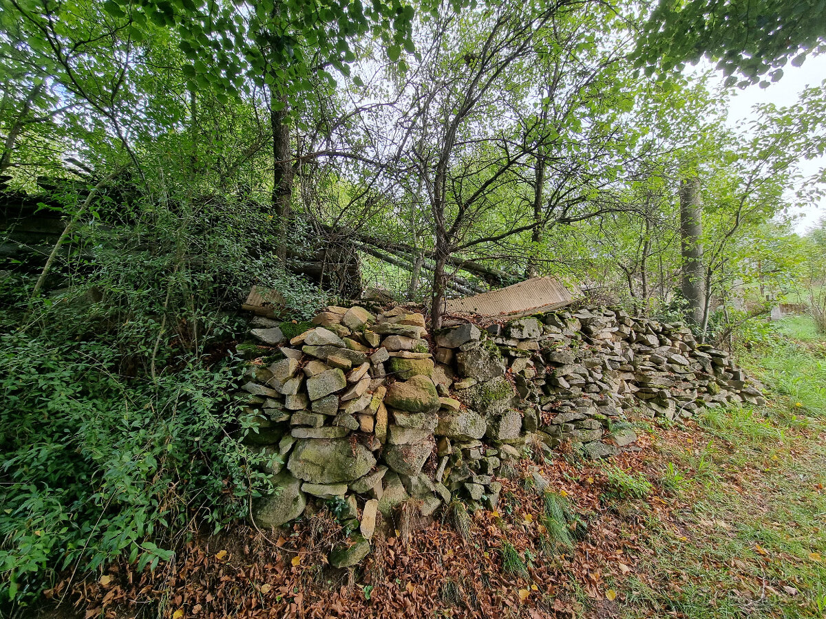 RD - CHALÚPKA a POZEMOK 1581 m2 KOPANICE MYJAVA - 12