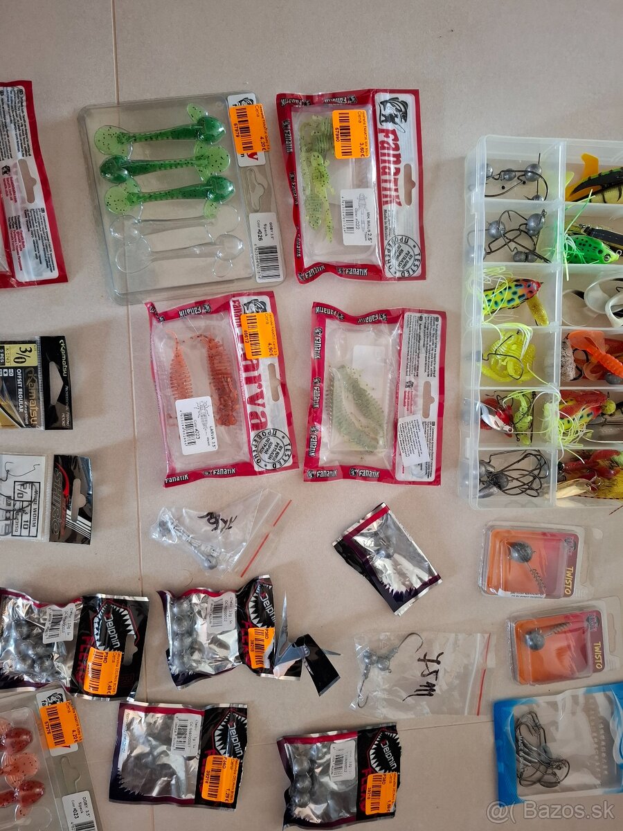 Prívlačové prúty + navijaky + taška - 12