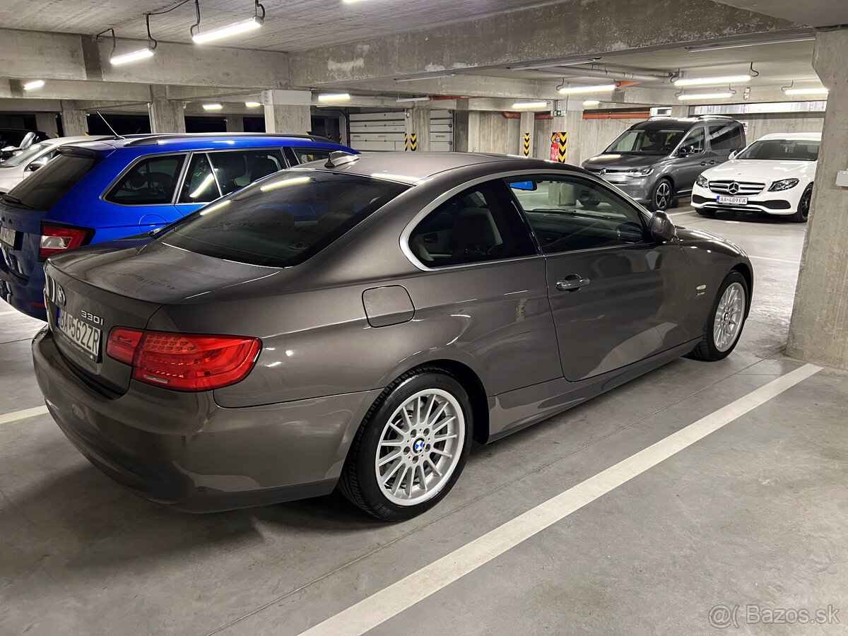 BMW 330i xDrive e92 - 12