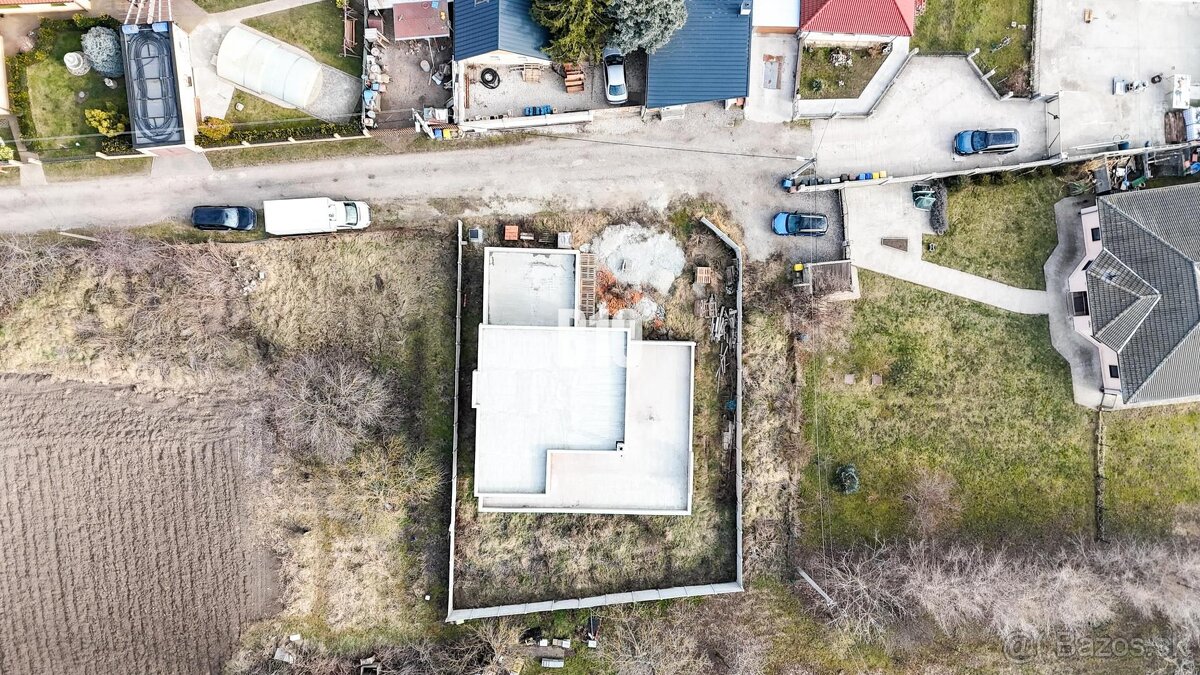 6 izbový rodinný dom - DVOJGARÁŽ - CABAJ časť Riegler - 12