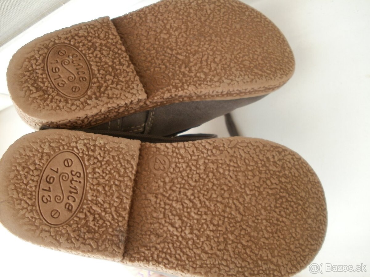 Bobbi Shoes topánočky s kožušinou veľkosť 23 - 12