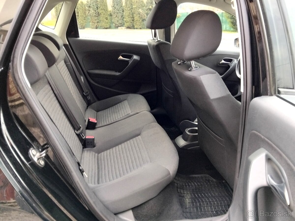 Volkswagen Polo - 12
