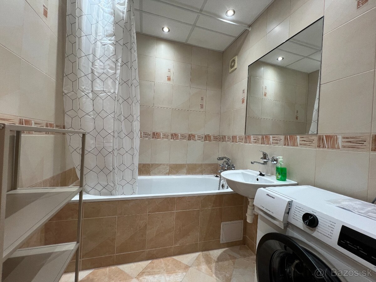 Prenájom 3 izb. zariadený byt J. Smreka, Bratislava - DNV - 12