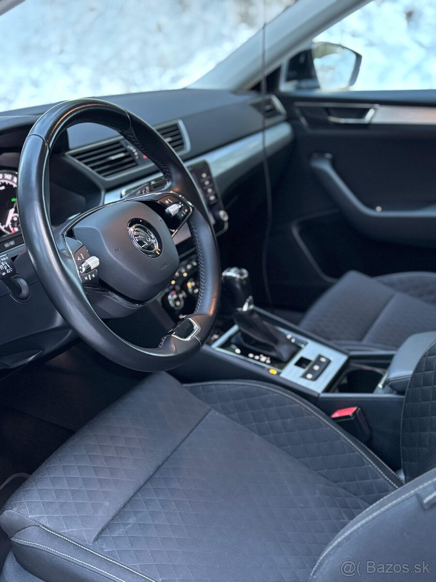 Skoda Superb Combi 2.0TDI - 12