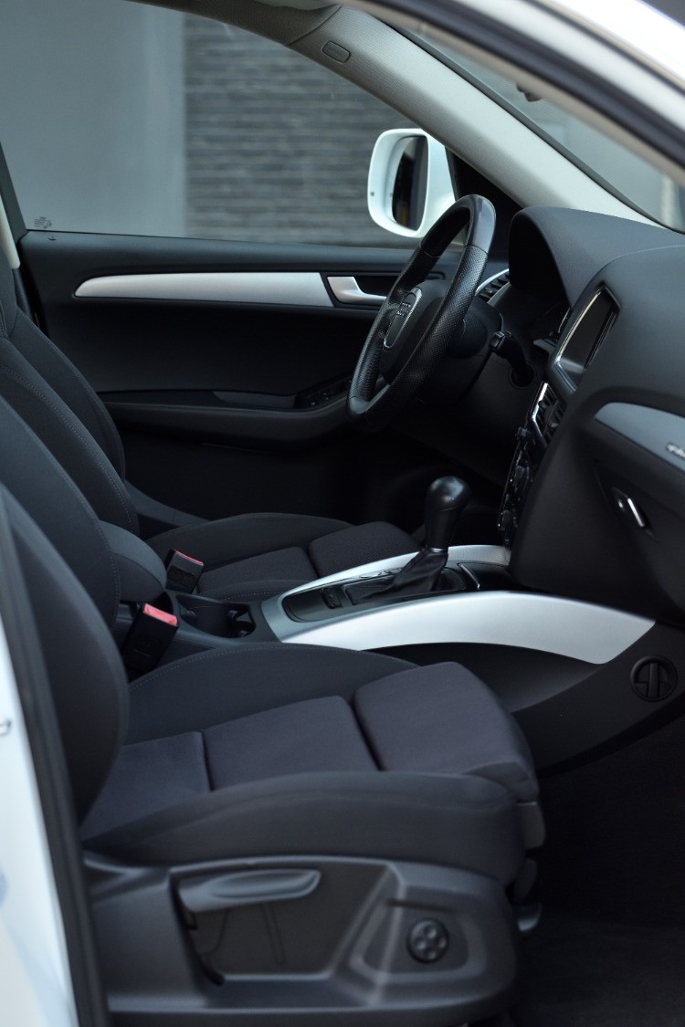 Audi Q5 2.0 TDI 170k DPF quattro S tronic - 12