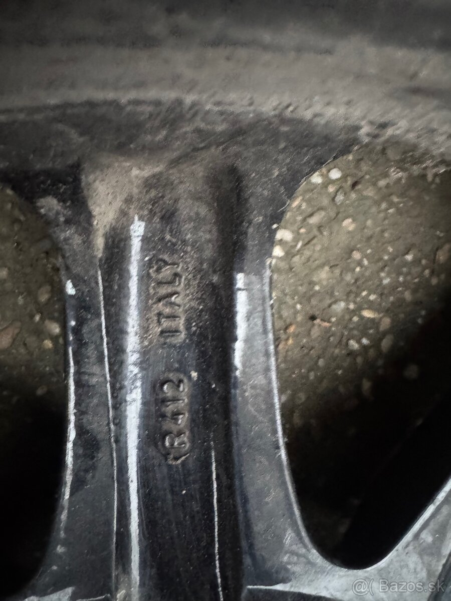 Land Rover 18” - 12