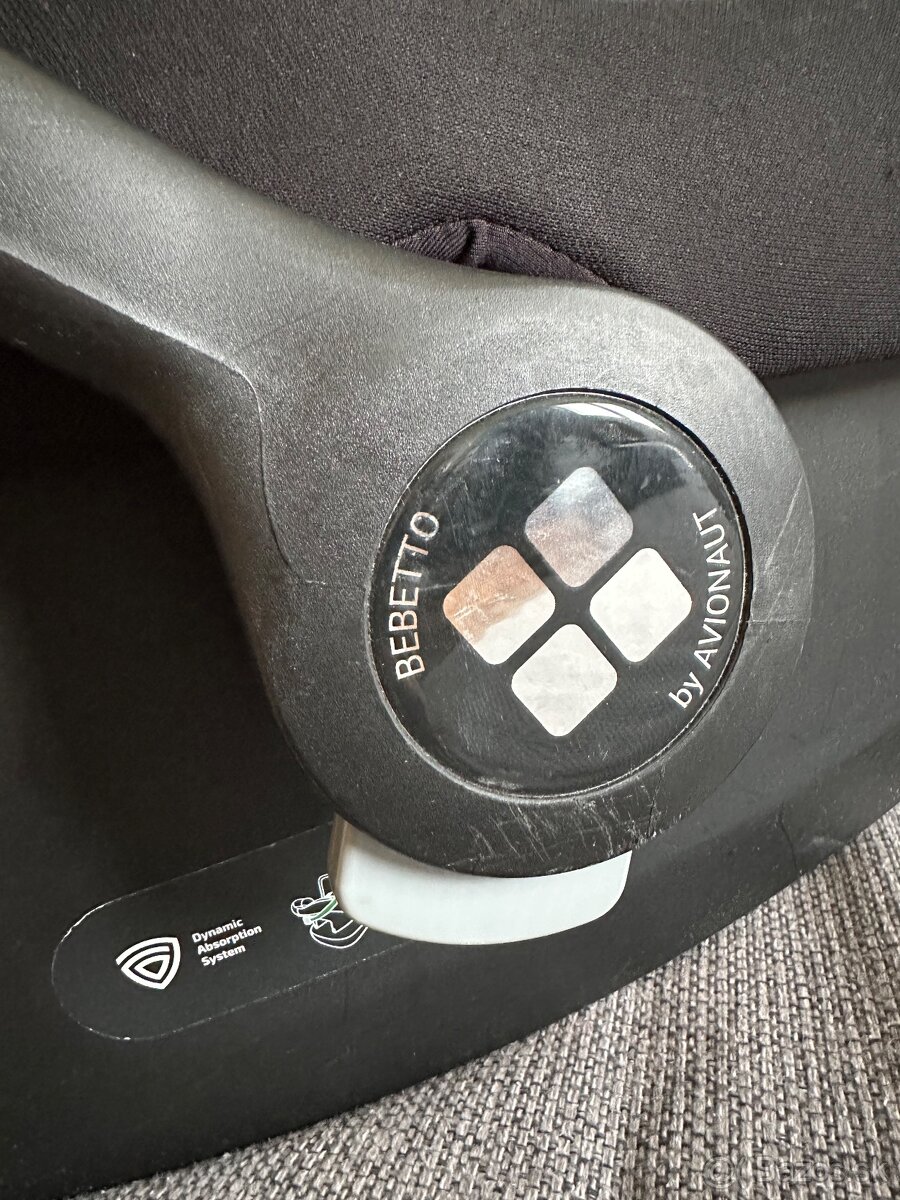 Bebetto Bresso Premium, autosedačka+izofixova základňa - 12