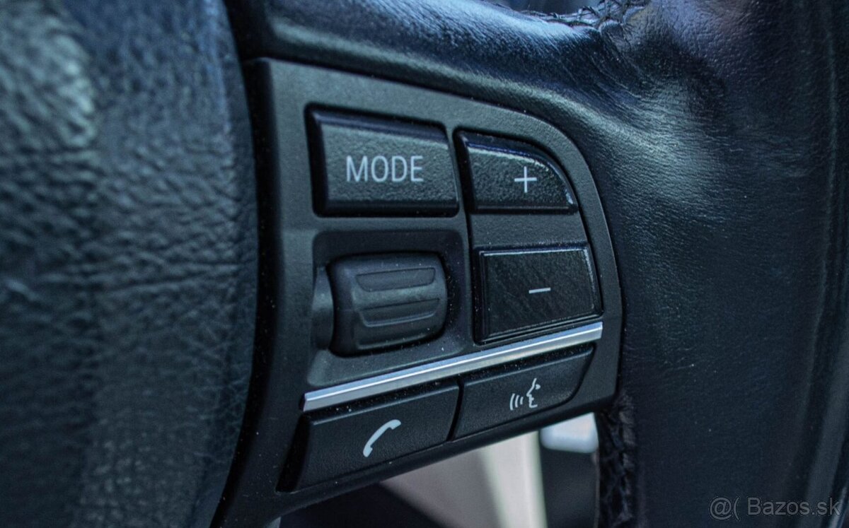 BMW 520d xDrive Touring F11 A/T - 12