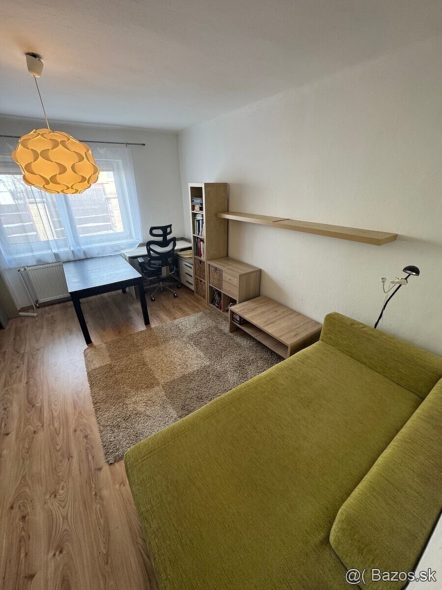 Na predaj 4 izbový rodinný dom, Dvory nad Žitavou - 12