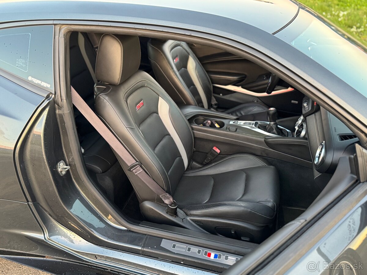 Chevrolet Camaro 6.2 V8 SS - 12