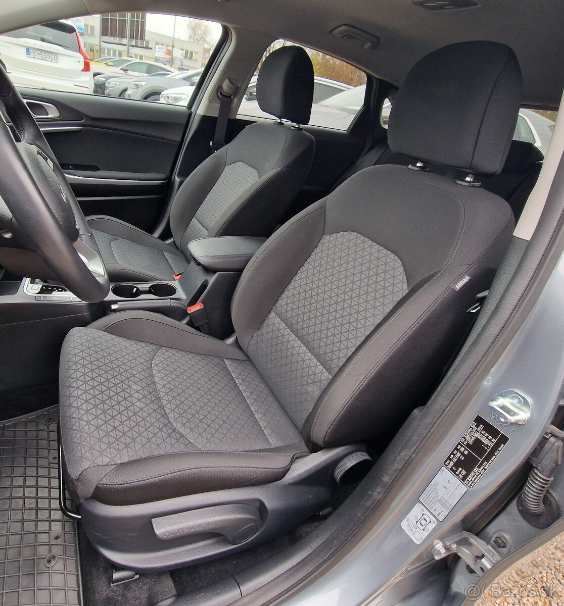 KIA CEED 1.5 T-GDI GOLD A/T / MOZNY ODPOCET DPH - 12