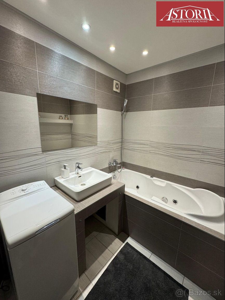 PRENÁJOM Krásny zariadený 3 izbový byt Martin - centrum - Bj - 12