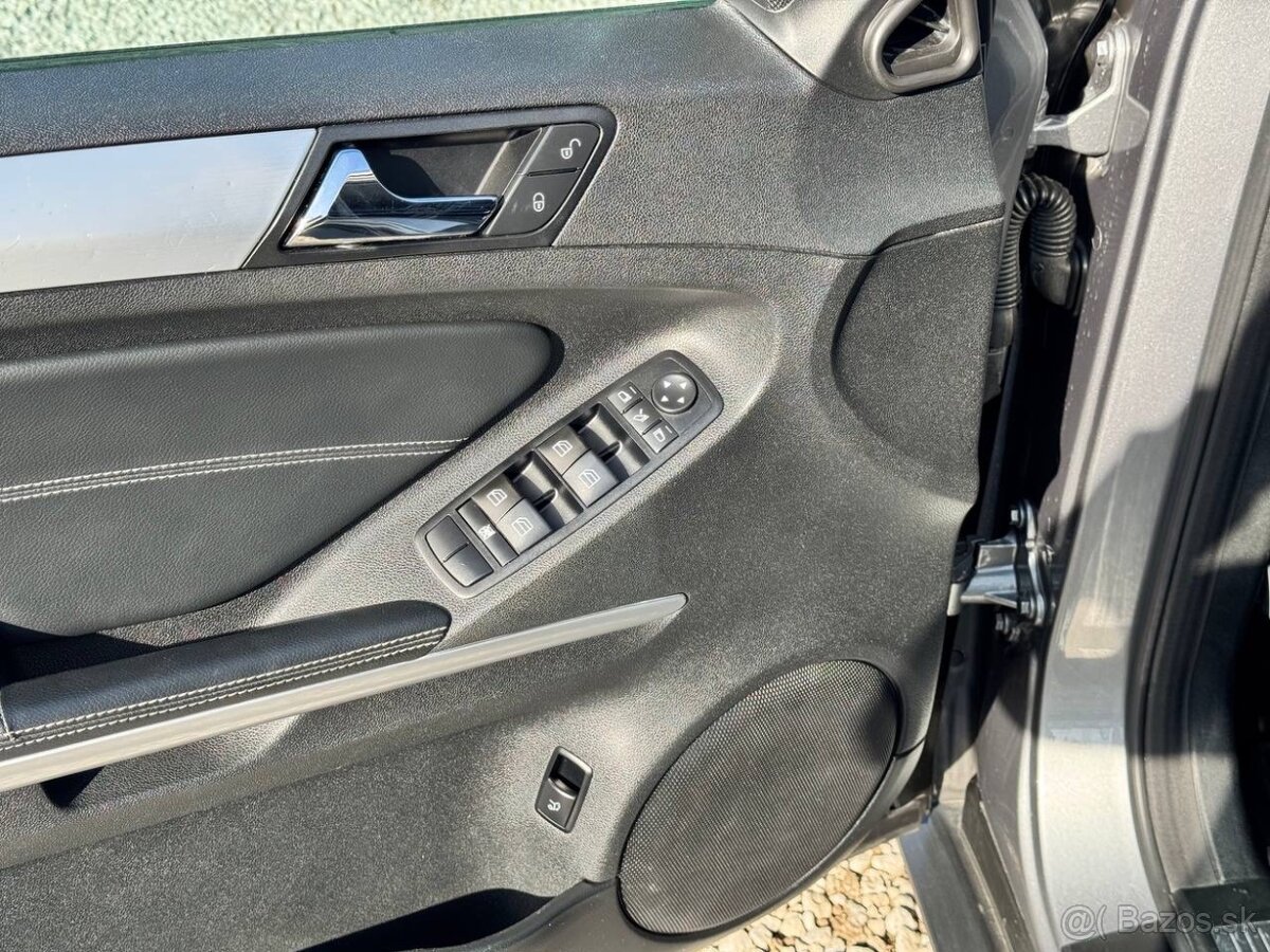 Medrcedes ML320cdi - 12