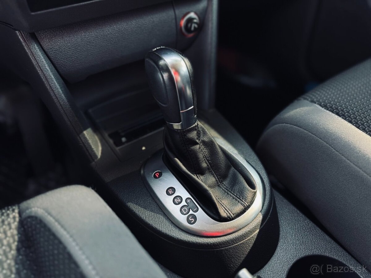 VOLKSWAGEN TOURAN 2.0TDI COMFORTLINE 7-mietne 👈 - 12