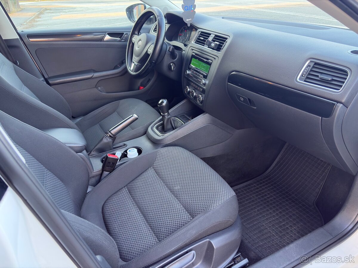 Volkswagen Jetta, 2013, 1.6 TDI- 77KW - 12
