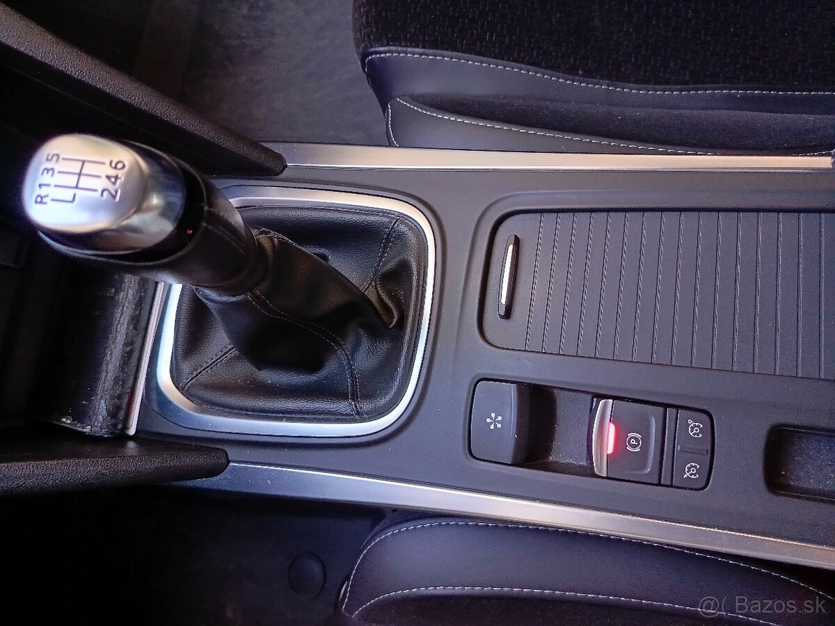 Renault Megane Grandcoupe 1.33 tce ( 49000 Km ) - 12