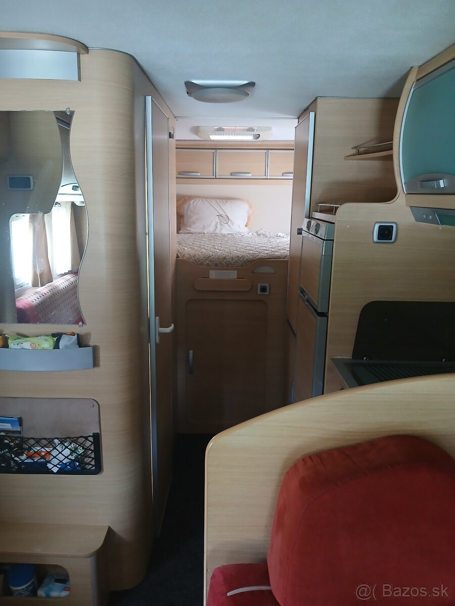 Predám autokaravan obytné- Alkovňa - 12