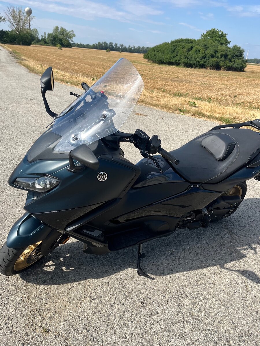 Yamaha Tmax 560 tech max 2022 - 12