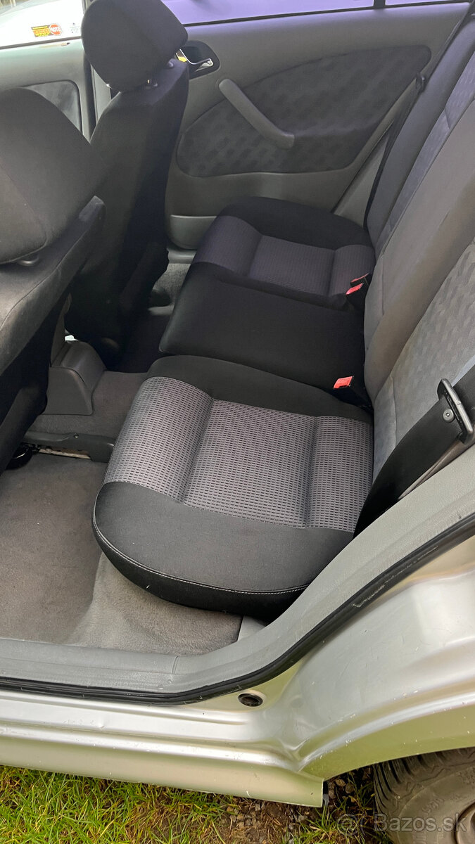 Škoda Octavia Combi 1.9tdi 81kw AHF, 33X tis km, 6 kvalt - 12