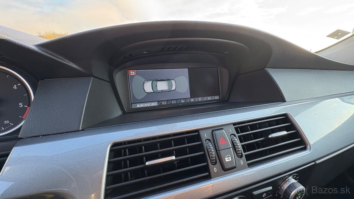 BMW Rad 5 530 xd A/T - 12