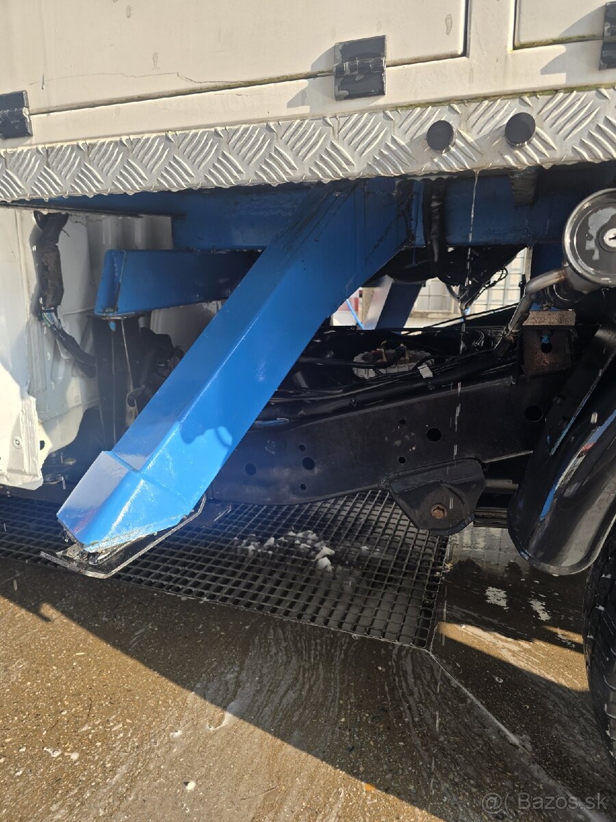 Ford ranger plošina 4x4 - 12