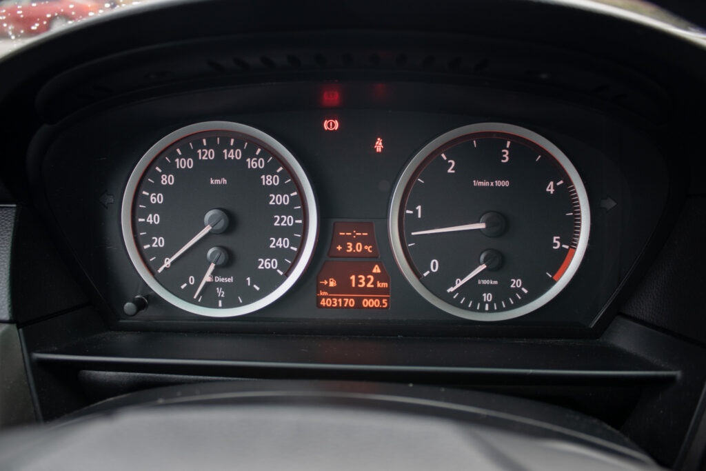 BMW Rad 5 Touring 530d 170kw - 12