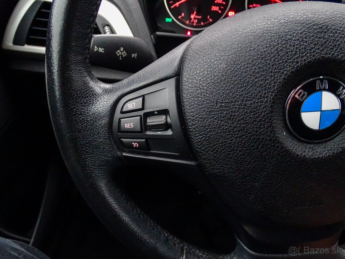 BMW Rad 1 116d, 85kW, TOP STAV, SEZÓNNE PREZUTIE - 12