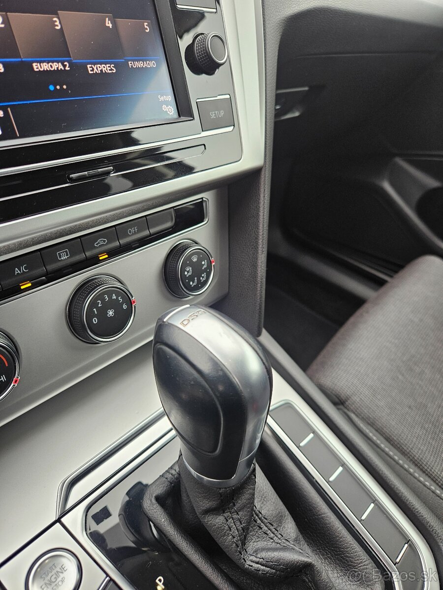 Vw passat variant B8 2.0tdi dsg 110kw 2018 - 12