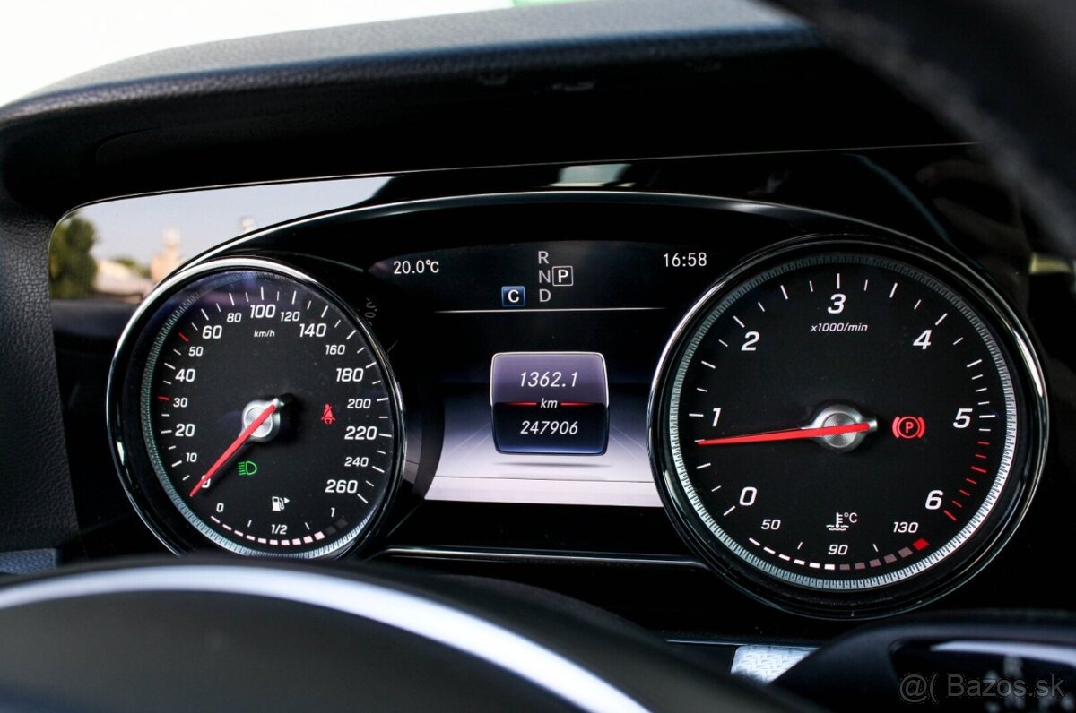 Mercedes E trieda All-Terrain 220d 143kW 4MATIC AT9 - 12