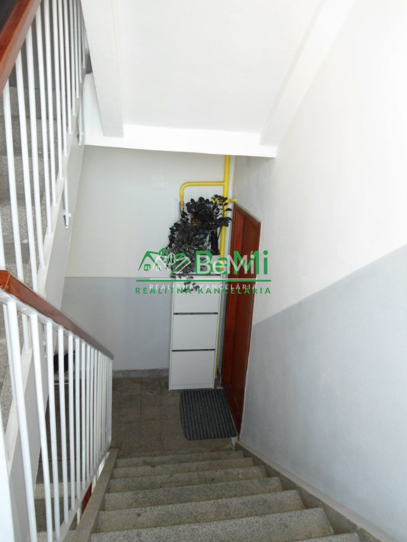 NR - 2 izbový byt, časť Dolné Krškany - Novozámocká ul. - 12