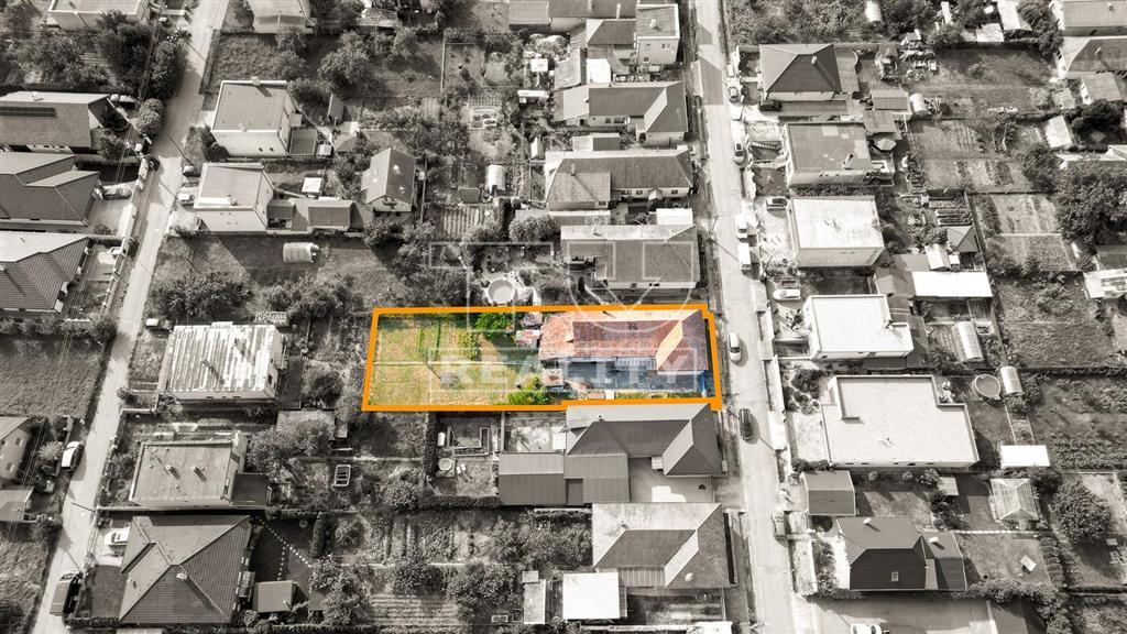 ZNÍŽENÁ CENA
Na predaj rodinný dom v obci Kovarce s... - 12