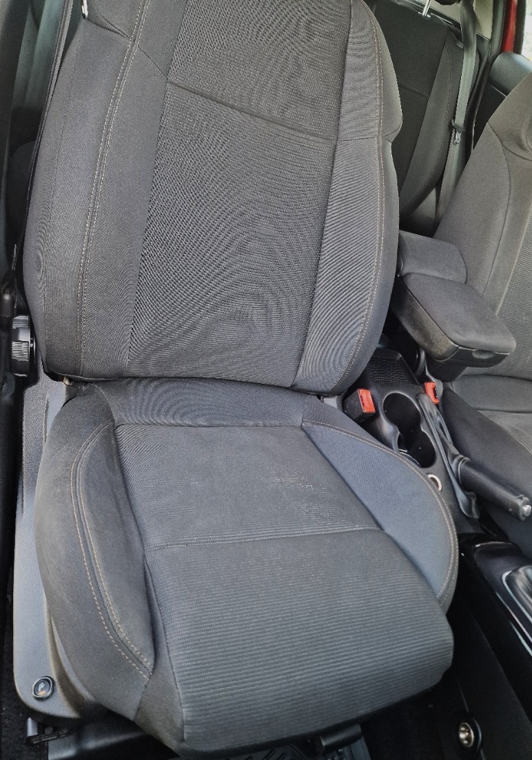 Alfa Romeo Giulietta Gulietta 1.6 JTD Distinctive 77KW M6 SR - 12