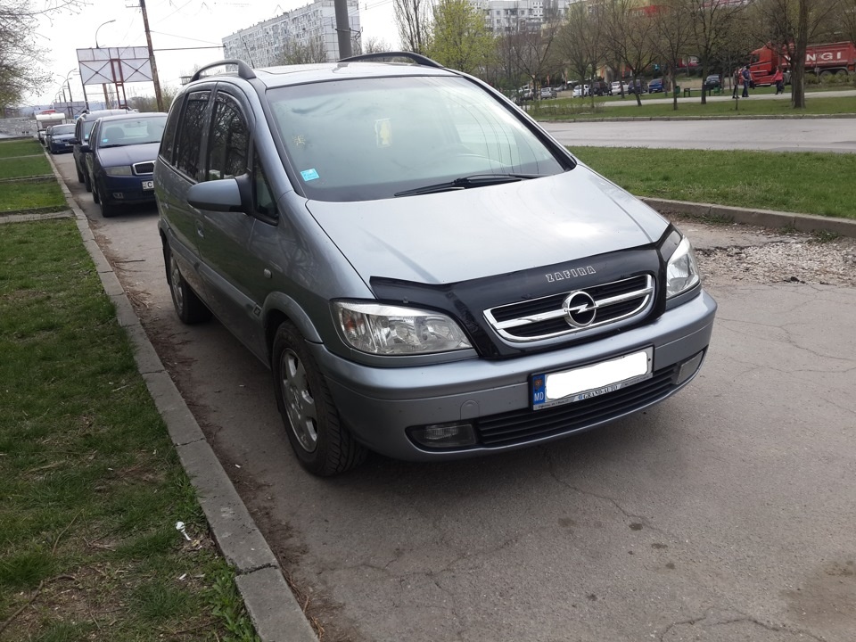 DEFLEKTORY PREDNEJ KAPOTY / Okenne - Deflectors.eu/sk - 12