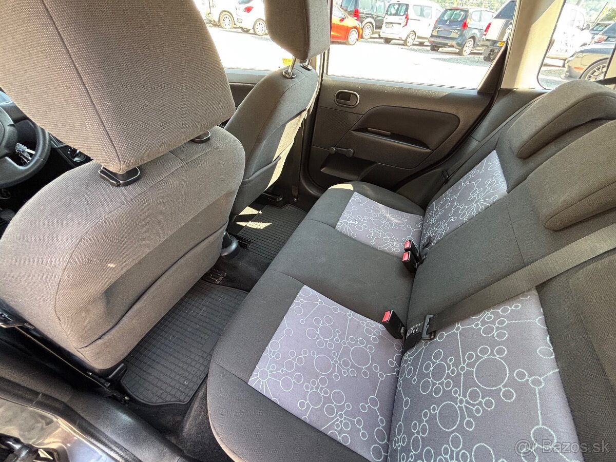 Ford Fiesta 1.3i Duratec Champion X - 12