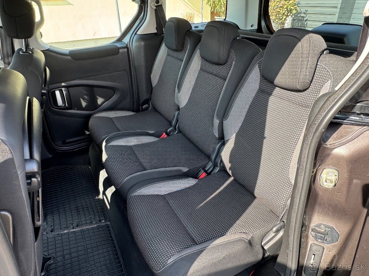 Peugeot Partner Tepee 1.6 BlueHDi 110k Active - 12