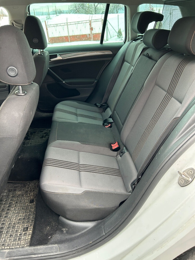 Volkswagen Golf Variant 1.6 TDI 4x4 - 12