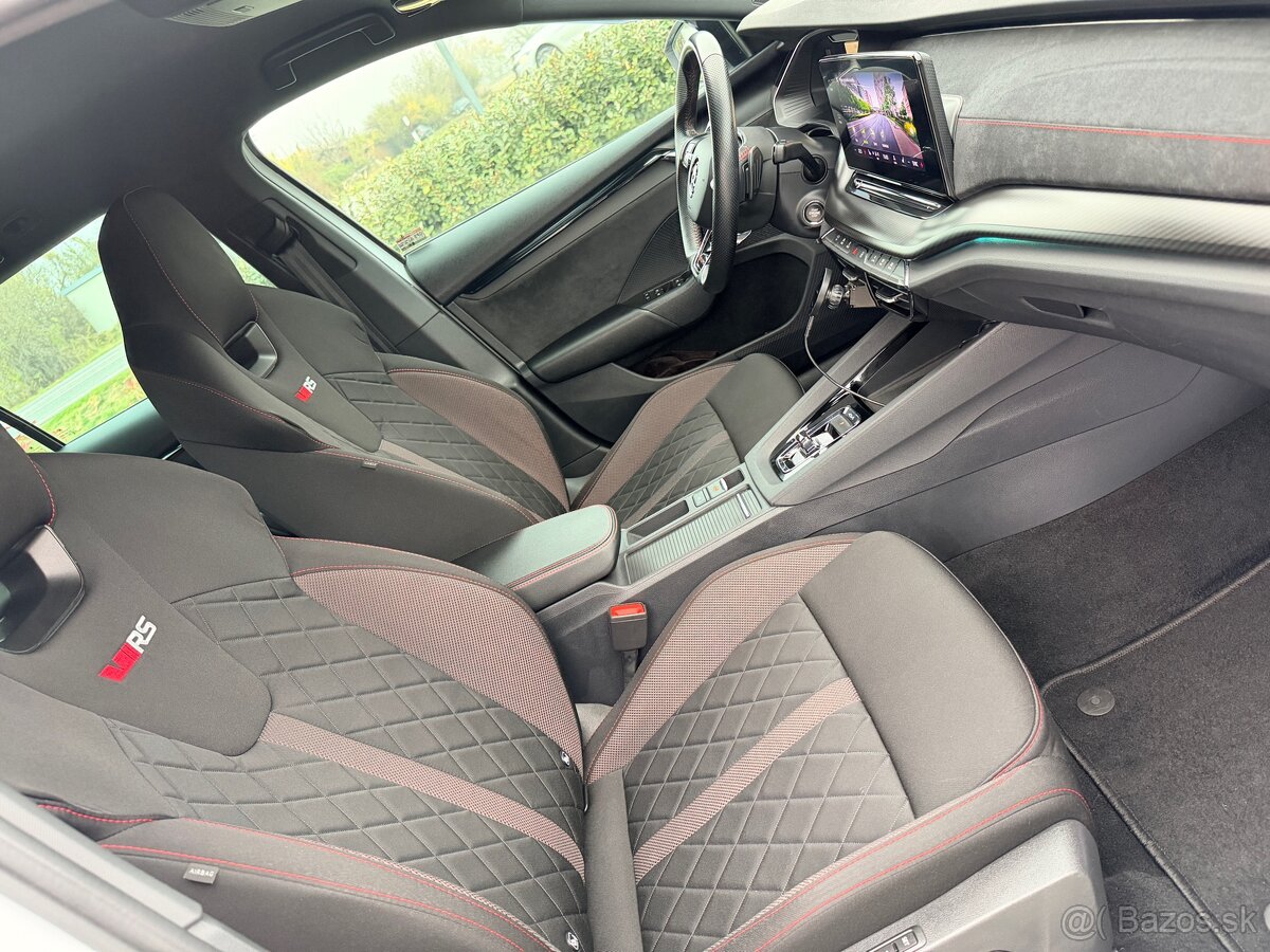 Škoda Octavia 4 RS Combi 2.0 TDI 4x4 BLACK Packet DSG DPH - 12