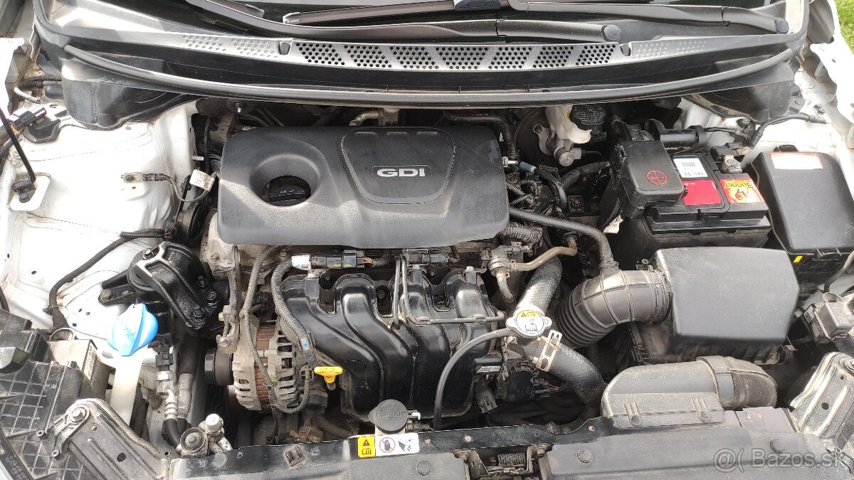 KIA CEED SW 1.6 GDI GOLD A/T (2017) – Po masívnom servise - 12