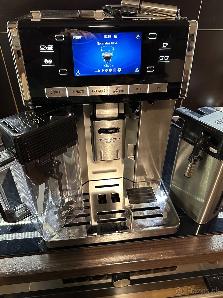 DeLonghi PrimaDonna Exclusive ESAM 6900 - 12